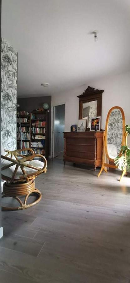 Bed and Breakfast Bienvenue Chez Joelle Et Andre Au 207 Balaze Exterior foto